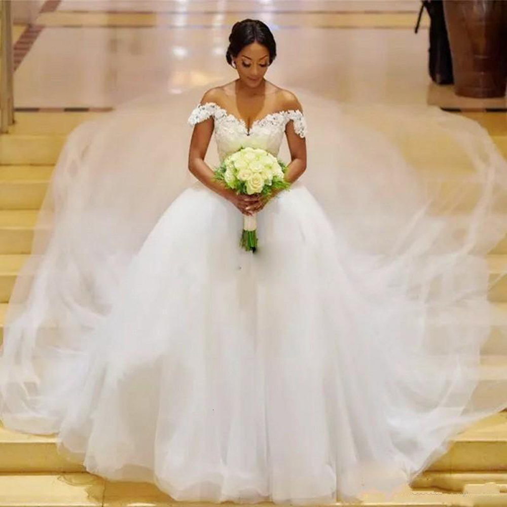 

2021 New African Luxury Off the Frizzy Shoulder Ball Arab Wedding Dear Plus Size Dress Novice Bride VB2V, White