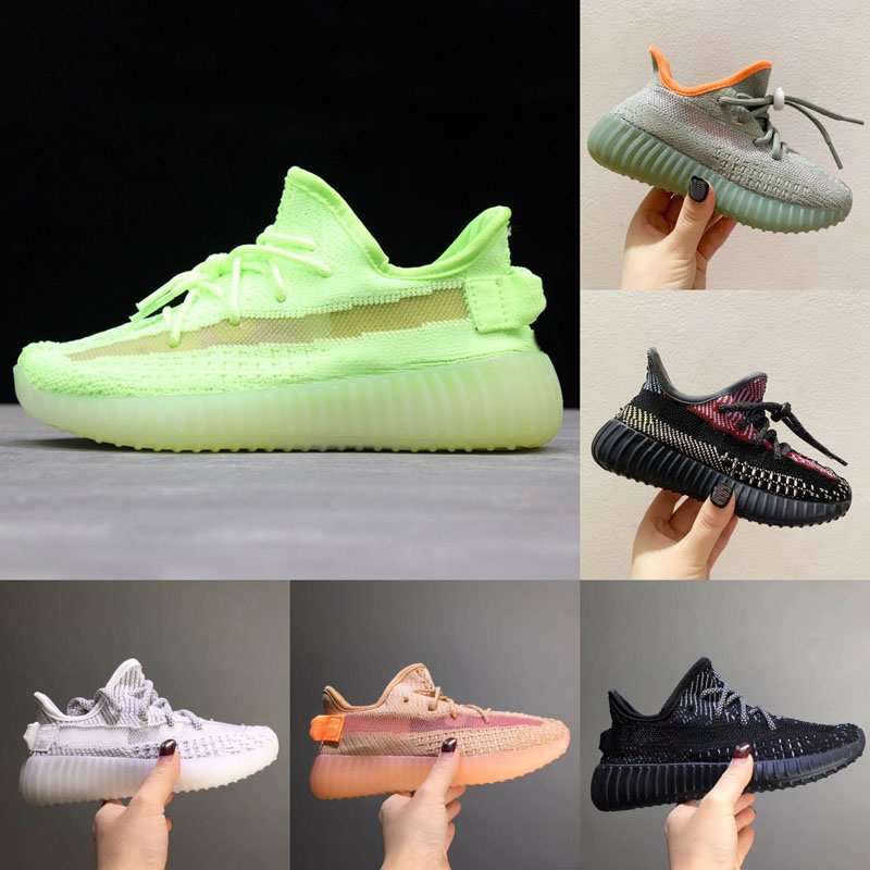 

New 2021 Baby Kids Shoes 700 V3 Running Shoes V2 Reflective Sneakers Clay Boy Girl Toddler Trainer Sneaker Black White Green