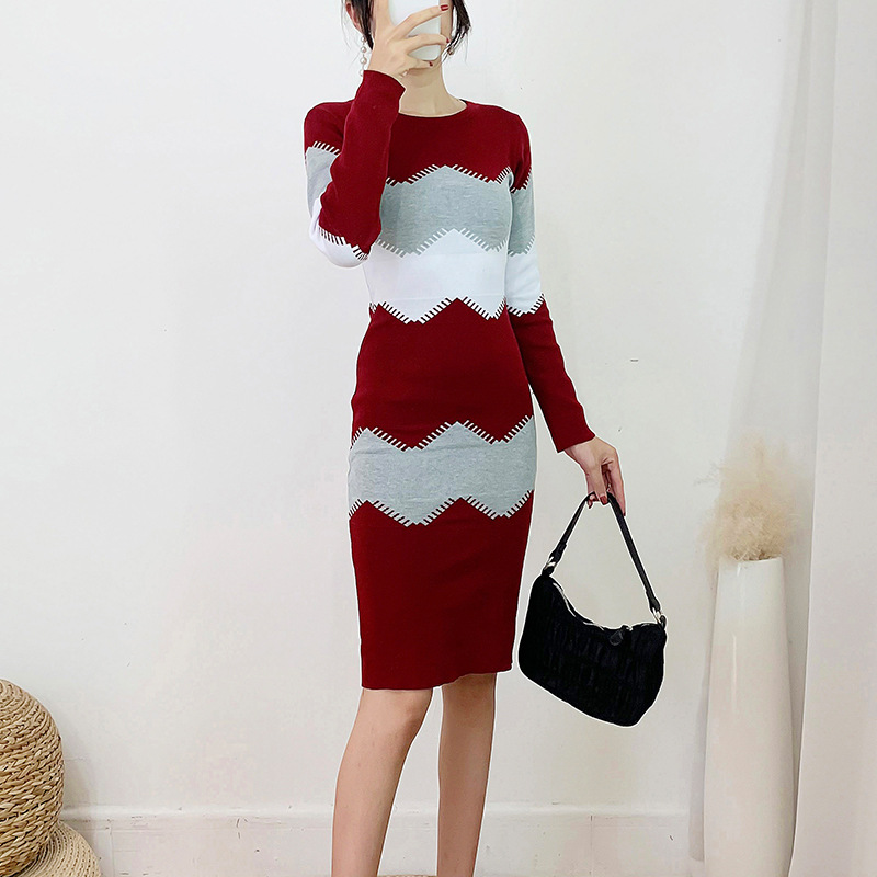 

Knitted sweater dress female autumn and winter new color matching waist mid-length base sweater skirt wholesale, Black;gray