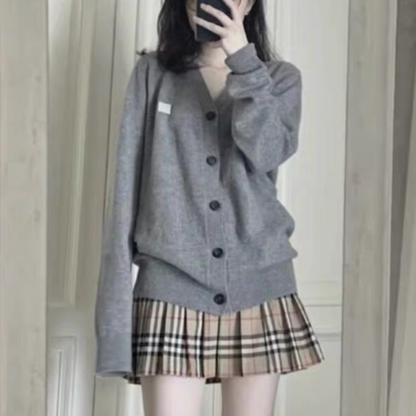 

Grey Sweater Jacket Short Skirt Two Piece Suit CIEA, White