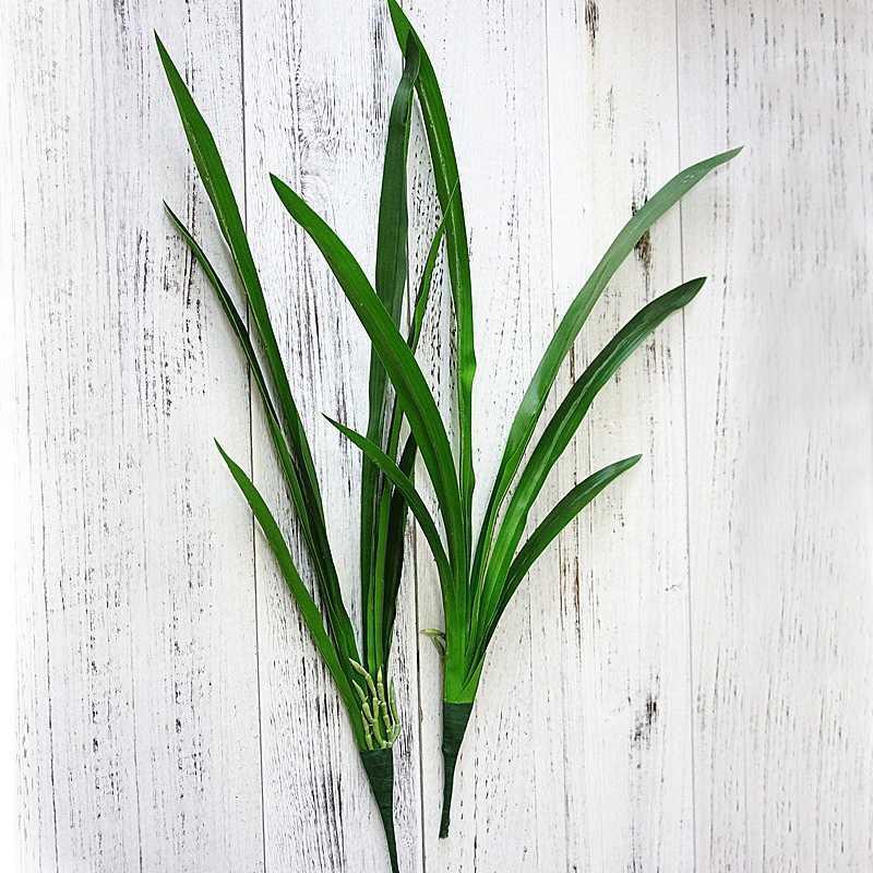 

Artificial Plants Green Grass Plastic Flower Simulation Grass Desktop Decor for Garden Outdoor Decoration Fake Green Plants1
