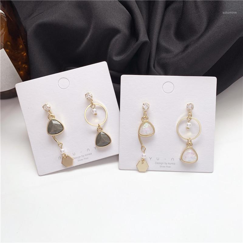 

2020 New Korean Fashion Long-style Asymmetric Earrings Flower Simulation Pearl Tassels Eardrop Personality Earrings For Women1