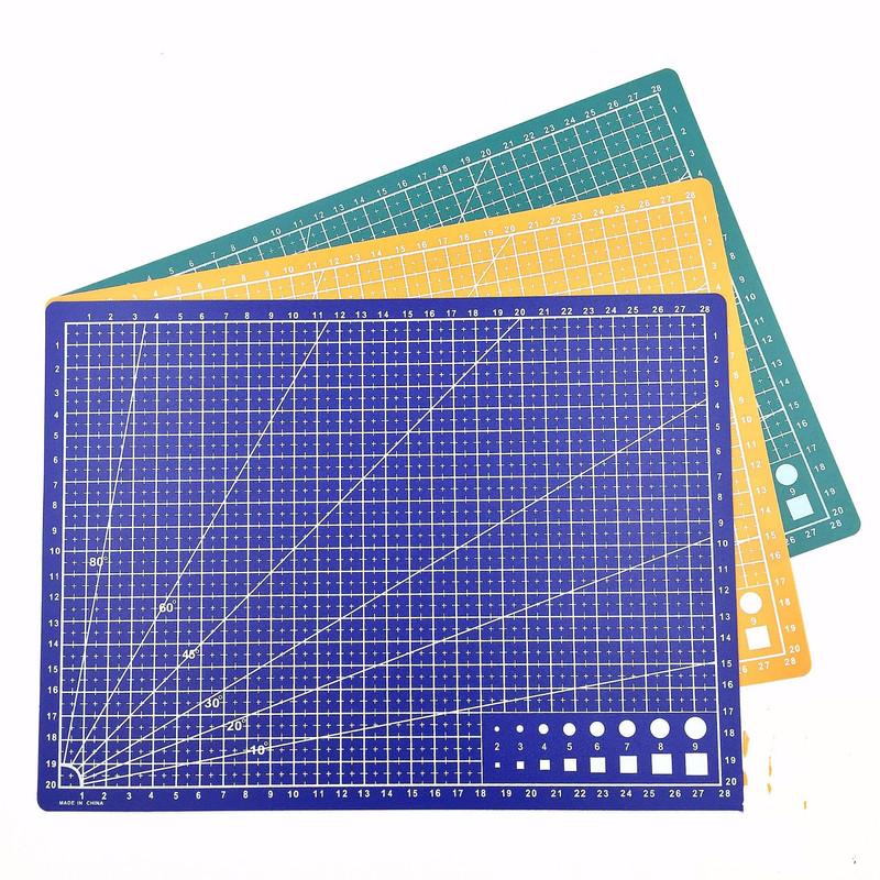 

30*22cm A4 Grid Lines Self Healing Cutting Mat Pad Sewing Cutting Mats Craft Card Engraving Plate Fabric Leather Paper Board