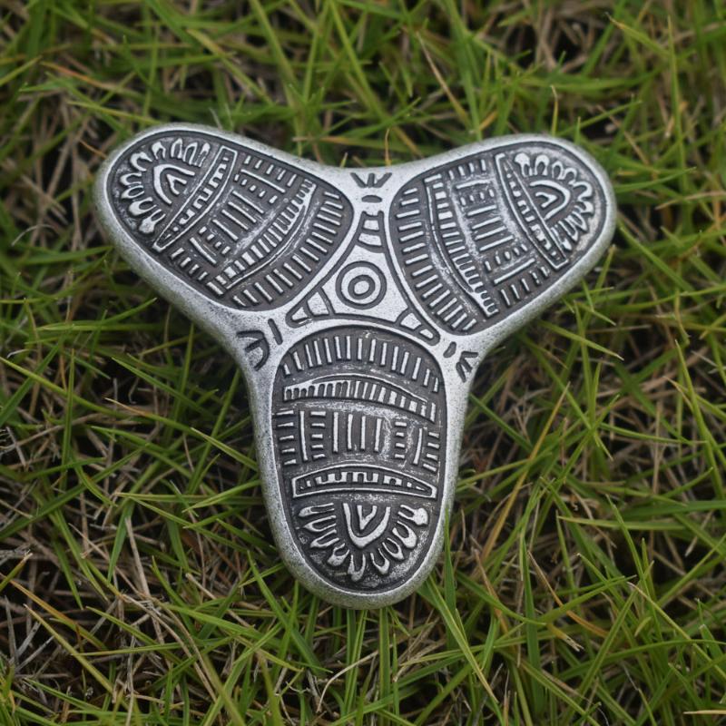 

SanLan 1pcs 9th Century Viking brooch