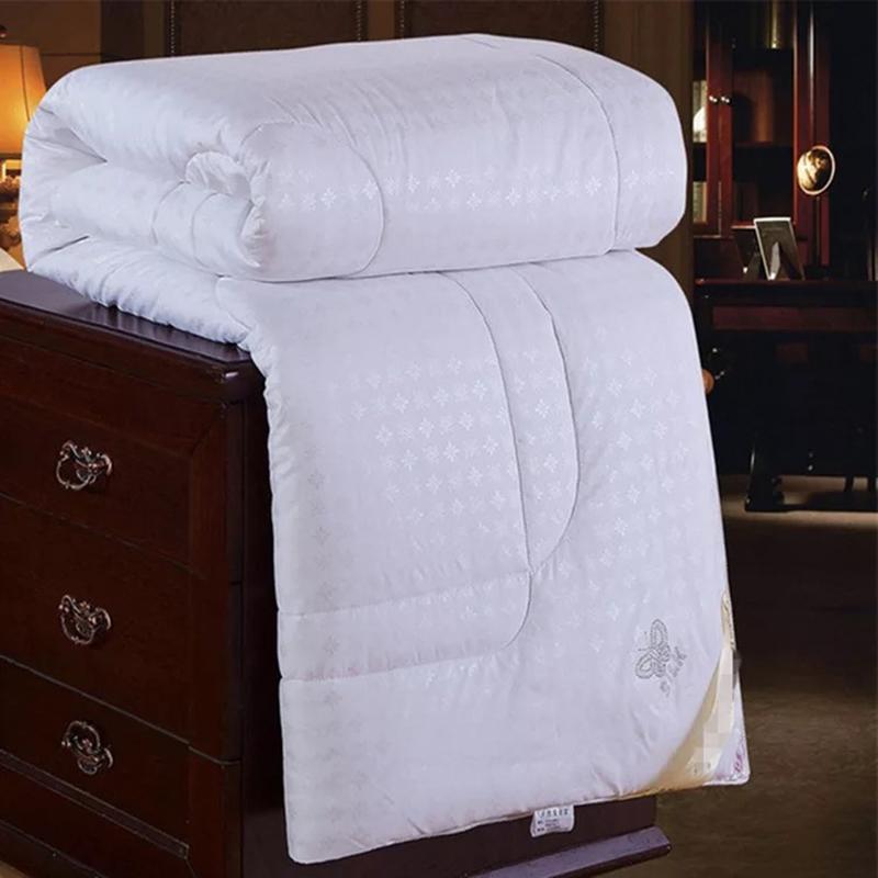 

winter mulberry silk duvet comforter queen  natural royal silk Duvets summer quilts, Cream