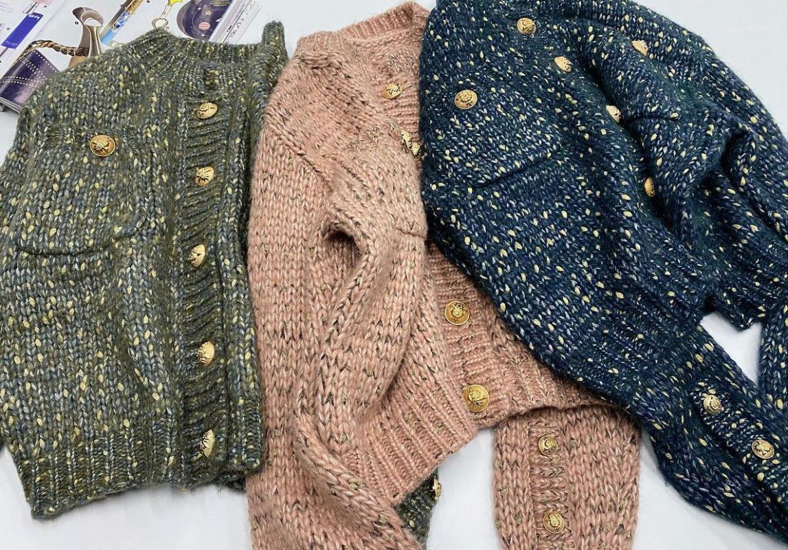 

Good Quality 2020 Autumn/Winter New Products Women's Short Metal Button Tricolor Cardigan1, Blue