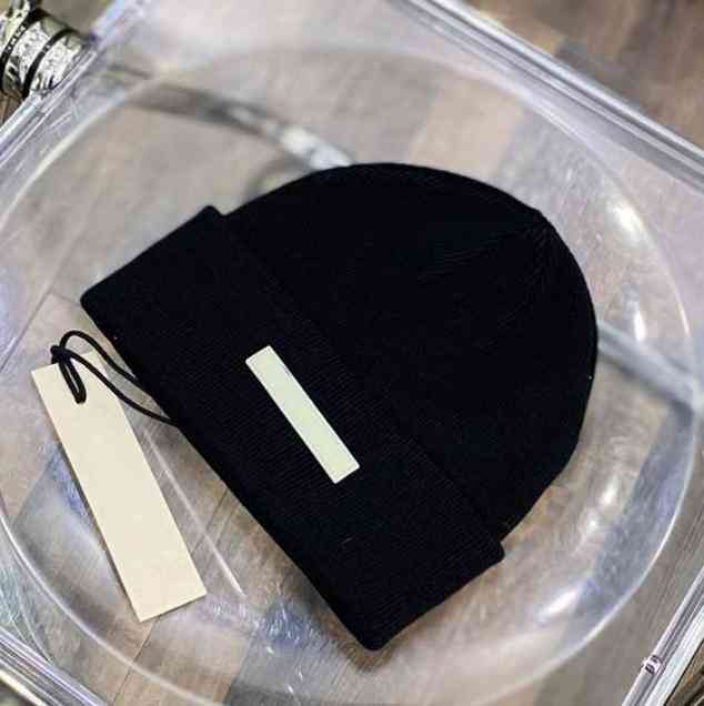 

21SS Fogs Beanie Knitted Hat Cold Skull Cap Caps Street Travel Fishing Casual Autumn Warm Outdoor Sport HFHLMZ002, Blue;gray