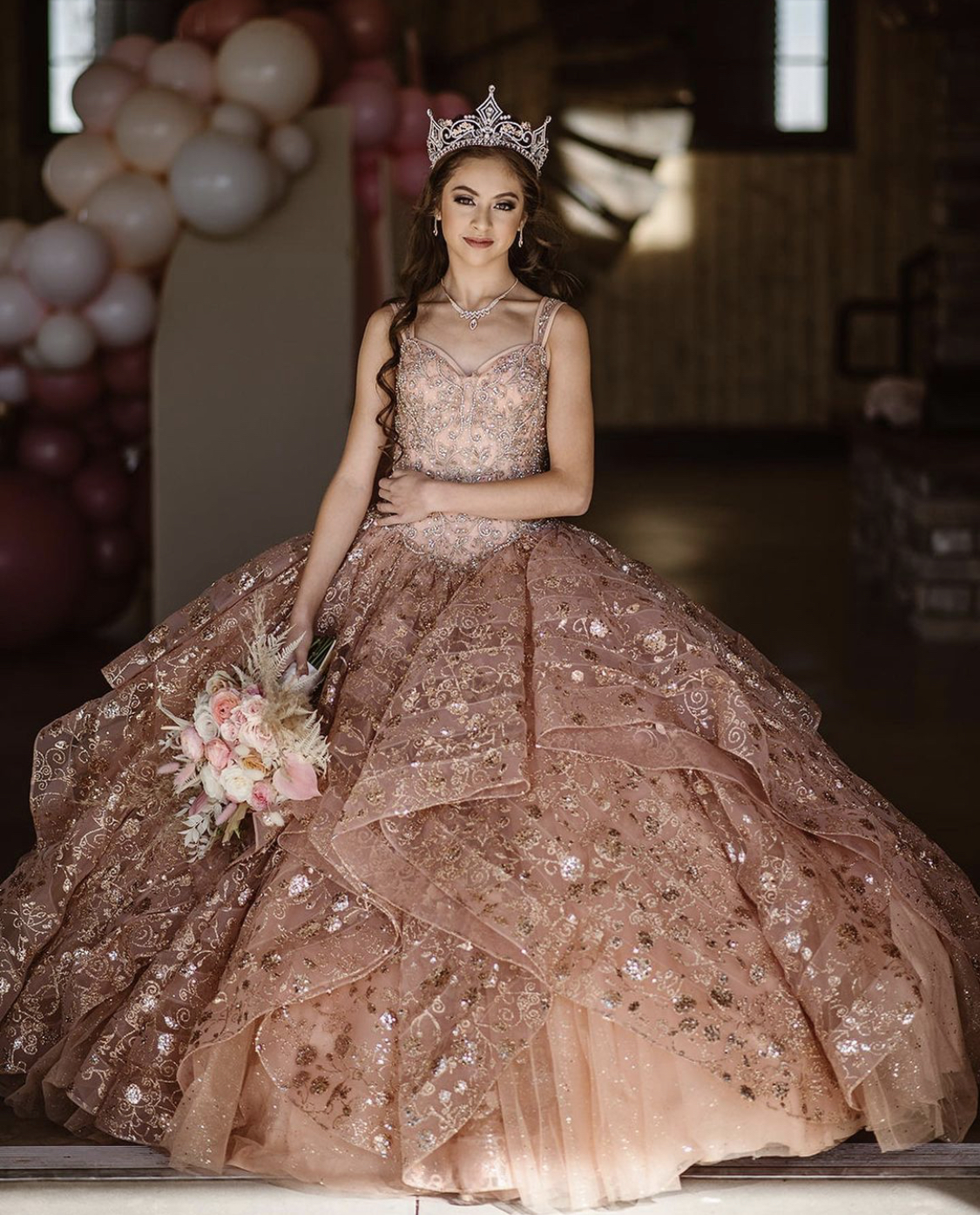 

Rose Gold Luxury Quinceanera Dresses 2021 Sequins Lace Beads Sleeveless Glitter Party Princess Sweet 16 Ball Gown Dress Vestidos De 15 Años, Black