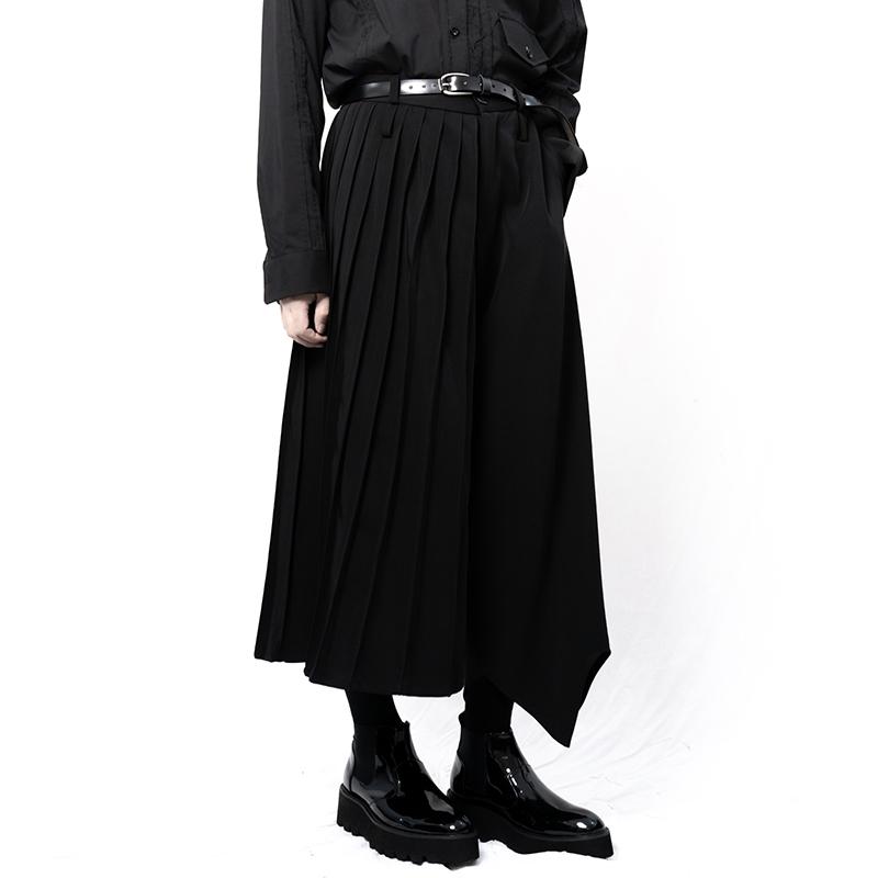 

Customized New Male Original design of loose flared skirt super wide-leg pants pleated asymmetrical irregular 8 points pants, Black