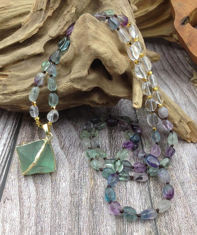 

YA3846 Natural Fluorites Octahedron Stone Pendant Fluorites Nuggets Beads Knot Handmade Necklace