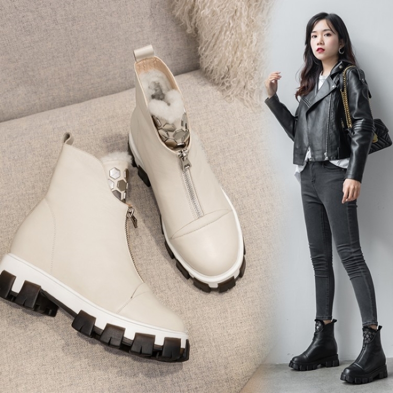 

2021 Russian Winter Women's Top Skin + Wool Lining Hot Indoor Boots Snowshoes Rivet KHGH, Black-fur