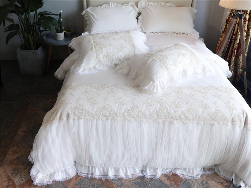 

Luxury White Lace Egyptian Cotton Princess Bedding Set Queen King size Wedding Bed sheet/linens set Duvet Cover Pillowcase Gifts1