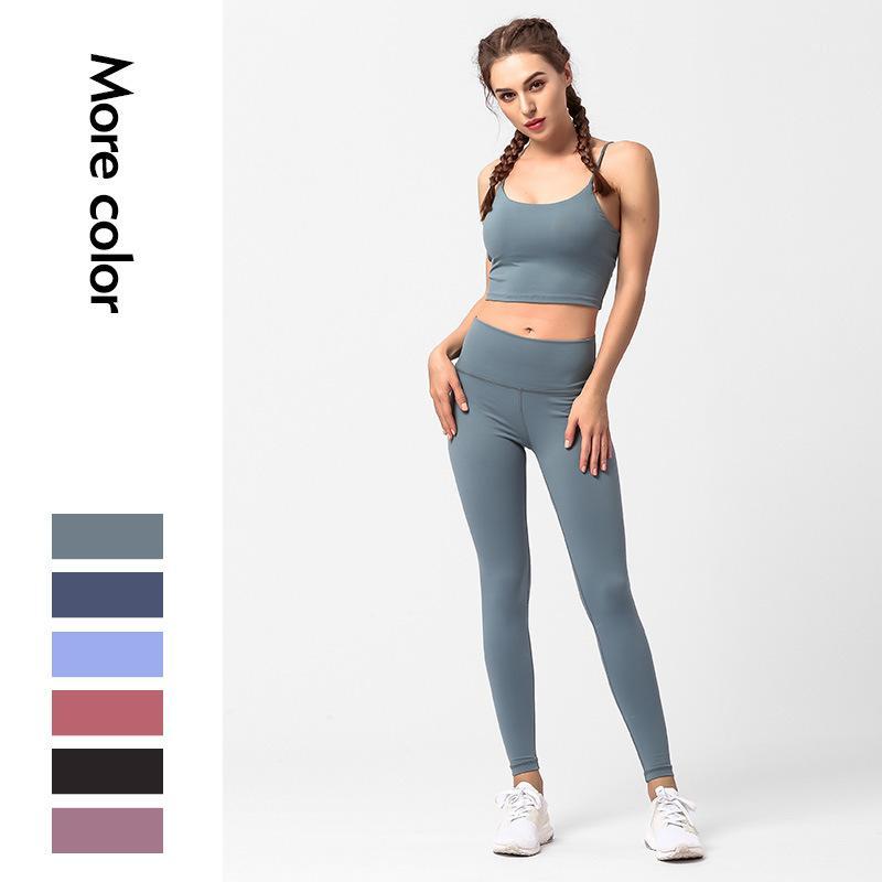 

Two-piece Women Yoga Set Quick dry Tight leggings Sports running vest Fitness suit Elasticity Breathable Seamless sportswear New1, Black
