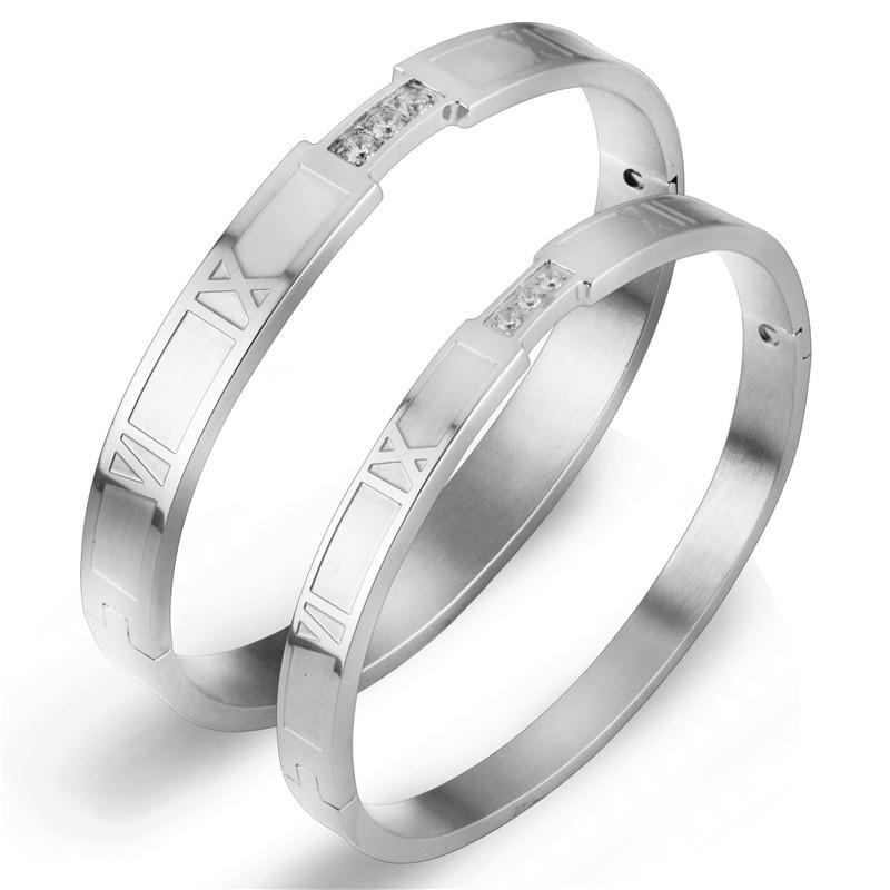 

2020 Luxury Jewelry Designers 8mm Roman Number Couple Bracelet For Women Creative Style 316l Stainless Steel Bangles Men Gifts