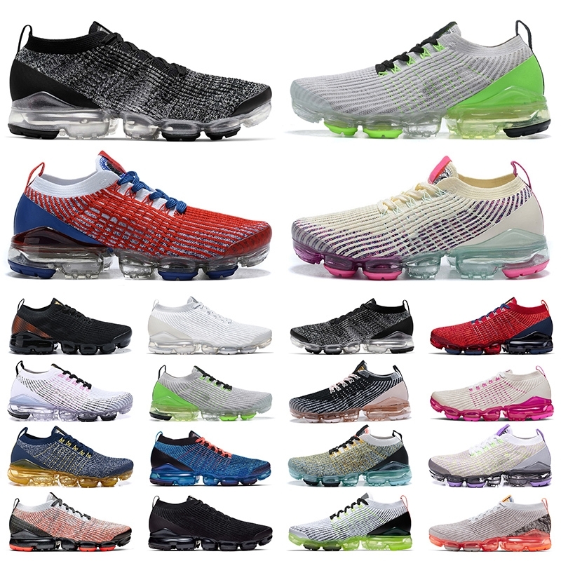 2020 new fashion women mens shoes 3.0 Triple black Pink white red trainers designers Sports shoes Sneakers sports Shoes size 36-45