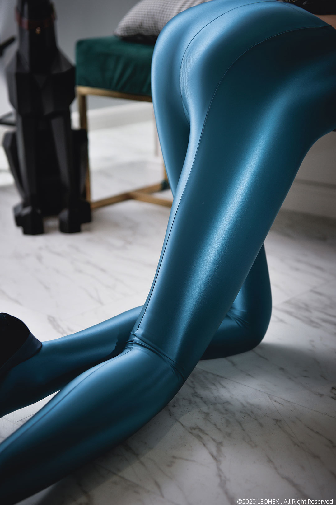 Leohex Satin Glossy Opaque Pantyhose Shiny Wet Look Tights Sexy Stockings Yoga Pants Leggings 