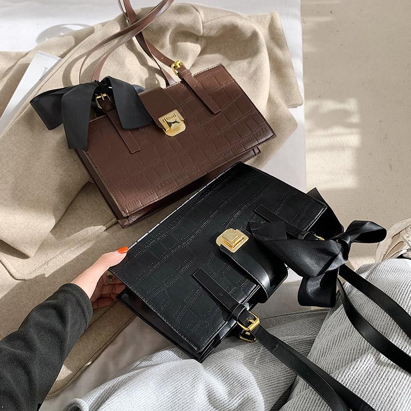 

Luxury Serpentine Shopping Tote Women Shoulder Bag Lady Leather Chains Tote Bag Messenger Handbag Female Bow Crossbody Bags, Black