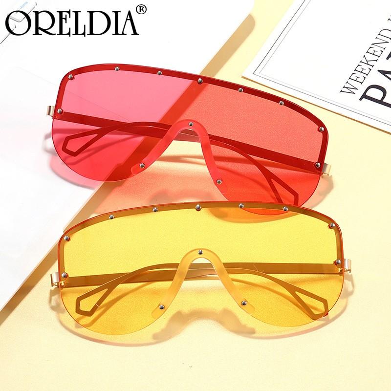

Sunglasses Ladies European And American Punk Style Rivet Personality Men Women Metal One Piece