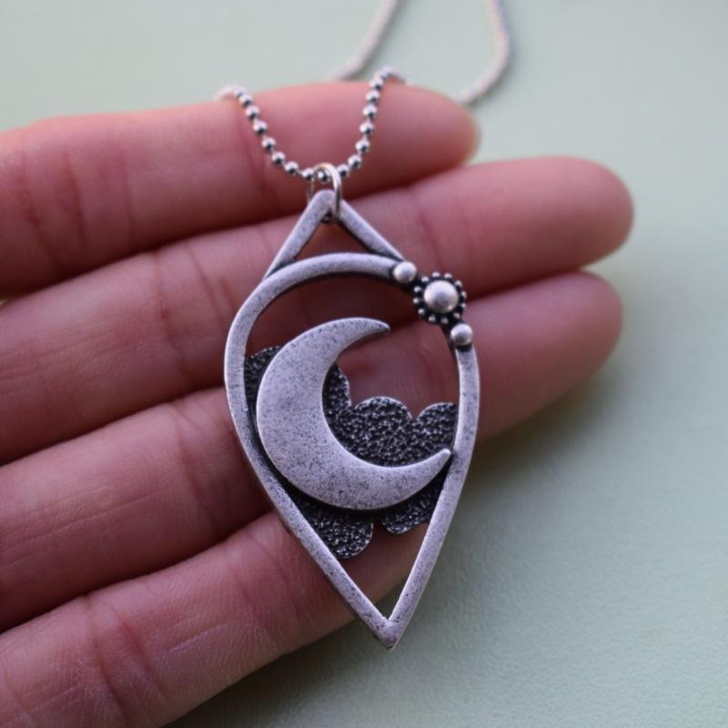 

12pcs Personality Alloy Geometric Moon Pendant Necklace Crescent Wiccan Jewelry