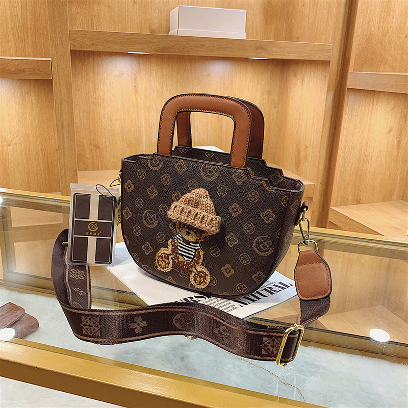 

Wholesale factory ladies shoulder bags classic printing retro handbag cute cartoon wool hat decorative wing bag street trend plaid handbags fashion backpack, Brownplaid-12912