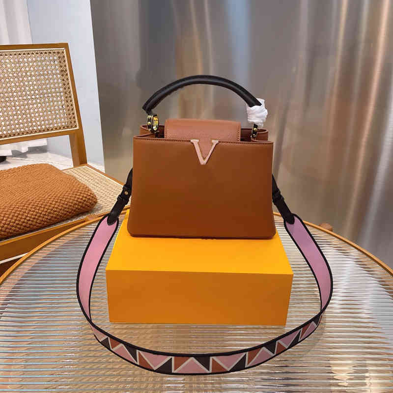 

2022 Shoulder bag Totes Designer handbag Ladies messenger Leather luxury European and American temperament