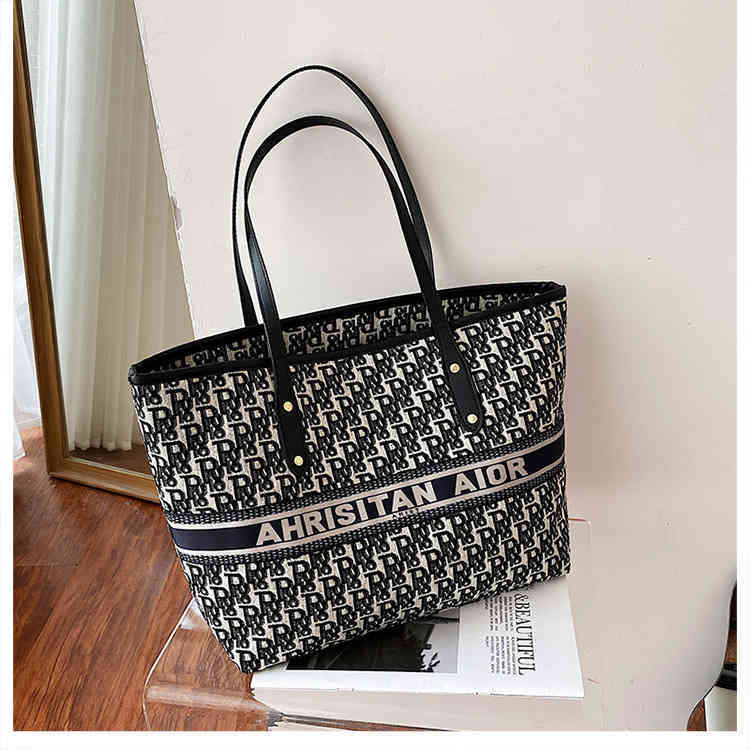 

70% OFF OFF Star's same fashion embroidery Travel Tote one shoulder portable capacity shopping, Black