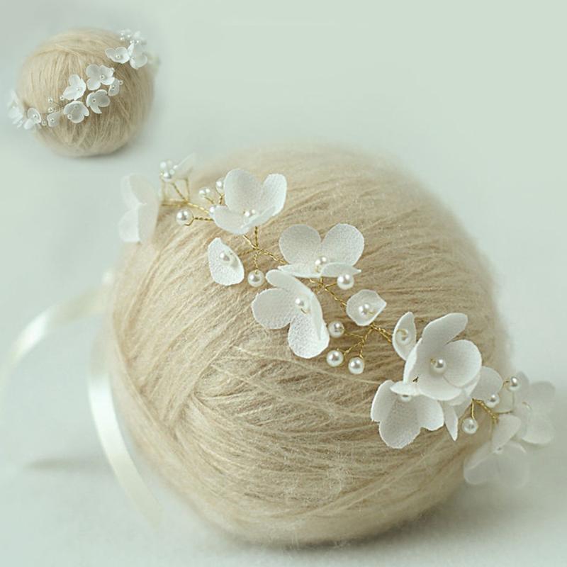 

handmade Baby Headband,Newborn Headband,pearl crown, Baby Girl,Infant,Headband,Baby Headbands,Wedding,Baptism, hair bows1636, Silver wire