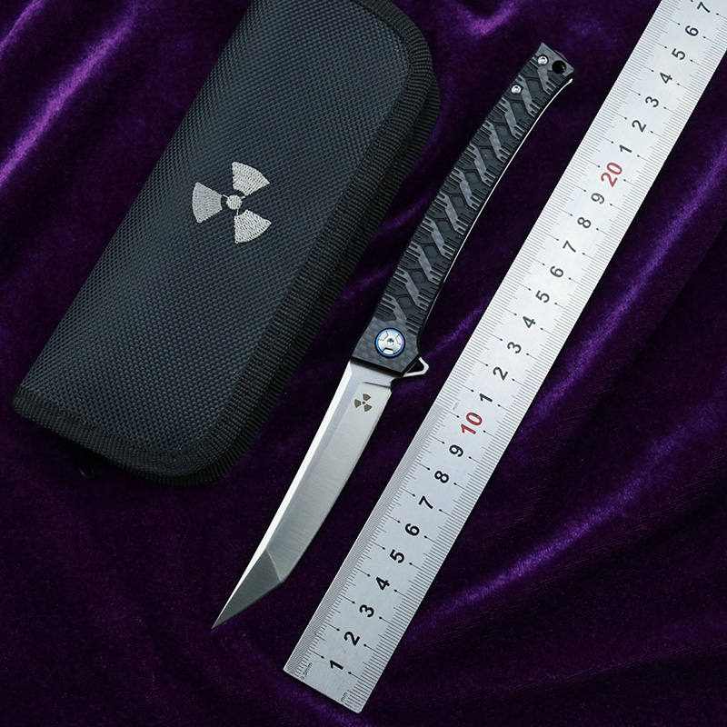 

NEW JR3406 Flipper D2 steel blade carbon fiber + steel handle outdoor hunting pocket kitchen fruit folding knife EDC tool