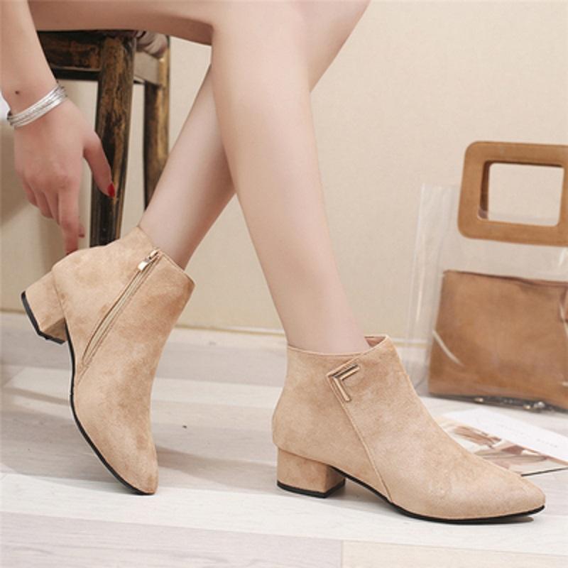

Autumn and winter fashion women's boots personality casual high heels
