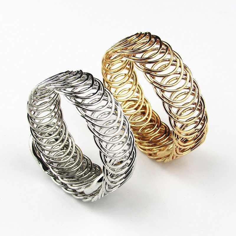 

Novelty Coil metal Spring Bracelet Assortment bangle fashion jewelry gift for lover1