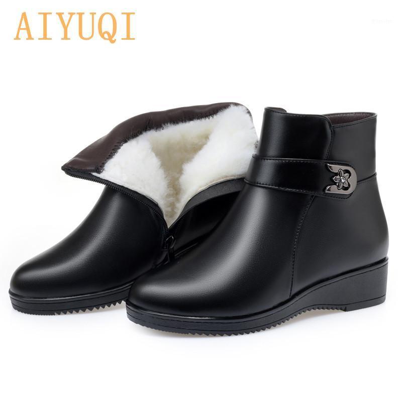 

AIYUQI 2020 New Genuine Leather Mom Boots In Snow Boots Flat Non-slip Women Winter Big Size 41 42 43 Ankle booties Women1, Black fur
