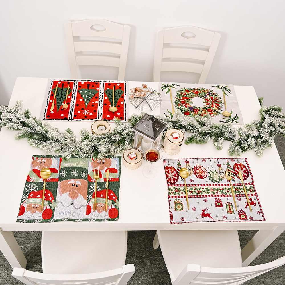 

Christmas Decorations Placemat Christmas Santa Claus Heat-Resistant Washable Table Place Mats For Kitchen Dining Table Decoration