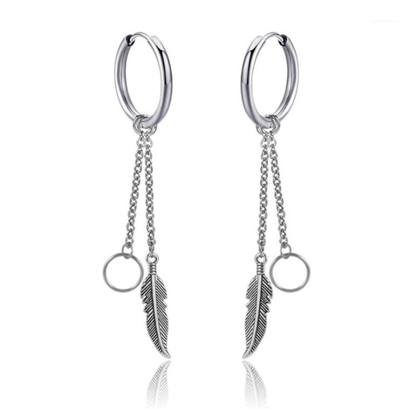 

New Punk Hip Hop Leaves Chain Earrings For Men & Women Personality Circle Ear Clip Fake Non Piercings Fashion Jewelry Gift1