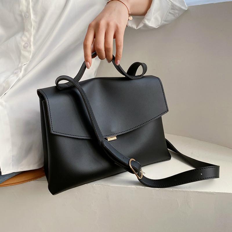 

Large Capacity Crossbody Bag for Women 2021 winter Fashion Sac A Main Female Shoulder Bag Female Handbags and Purses with Handle, Black