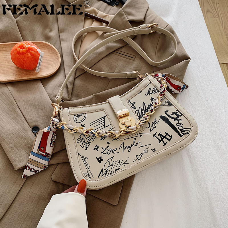 

Ins Hot Graffiti Bag For Women Fashion Letter Print Handbag With Scarf Luxury Chains Crossbody Bags Ladies Trendy Shoulder Purse Q1207, Beige