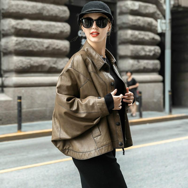 

New Pattern 2020 Autumn and Winter Sheepskin Sleeve Baggy Coat Fashion Cloak Genuine Leather Clothes Women Coat Jacket, Army green