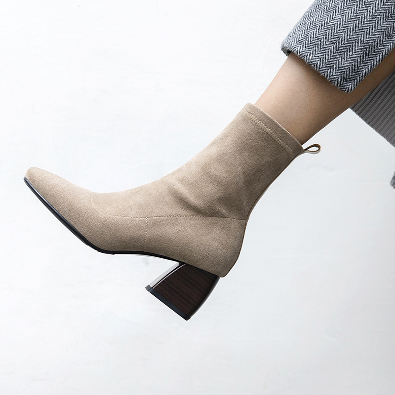 

2021 New Spring Women's Herd Stretch Fashion Boots Soft Woman Fashions 2-color Black Shoes FWWG, Apricot.