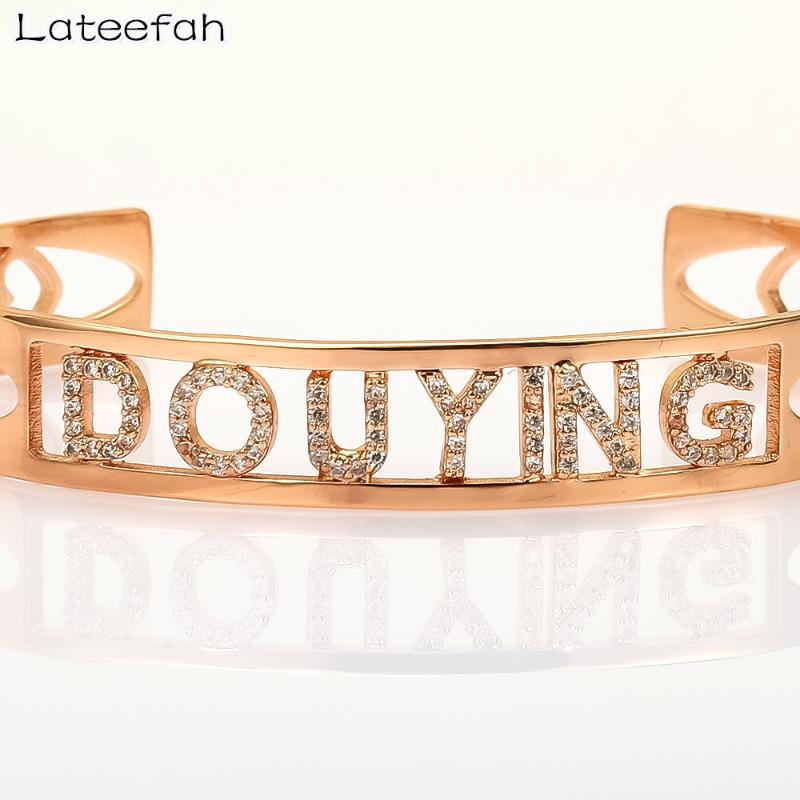 

Fashion Bracelet Retro Customize Open Bracelet 26 Letters Women Heart-shaped Hollow-Carved Design Christmas Birthday Gift Man