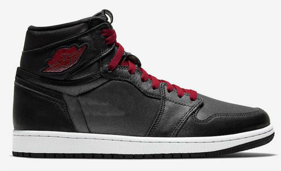 

Top Mens Jumpman 1 High OG Black Satin basketball shoes toe Chicago unc royal banned court purple pine green men designer sneakers
