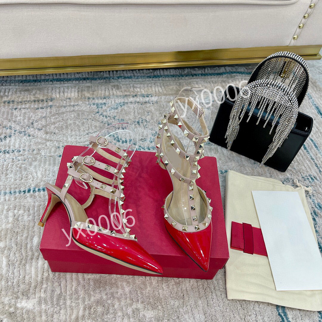 

2022 Designer Shoes Red Bottom Mens 35-42 Sneakers Womens Red Bottoms Trainers Luxurys Black Boots Flat Booties High Top Runner yh211213, Choose the color