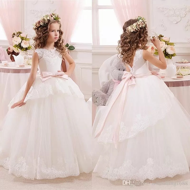 Princesse Robe De Bal Blanc Dentelle Fleur Filles Robes Pour Les Mariages Pas Cher Tulle Ceinture Arc Noeud Personnalisé Première Communion Robe