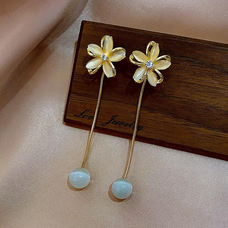 

Charming Crystal Yellow Color Flower Opal Pendant Earrings for Women Girlfriend Jewelry Gift Unique Gold Color Long Earrings