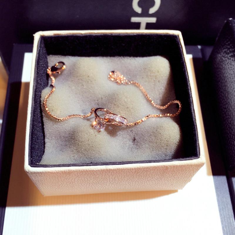 

Exquisite Shine Zircon Buckle Women Bracelet Handmade Top Quality Sparking CZ Copper Plated Read Gold Pulseras Brasselet