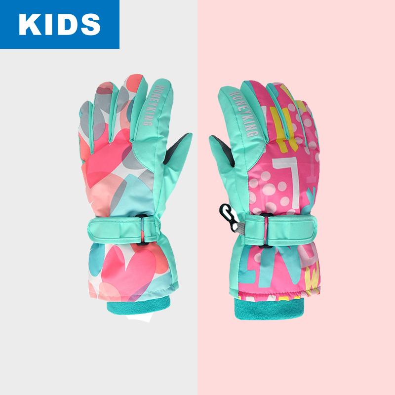 

Kids Thermal Outdoor Ski Gloves, Letter