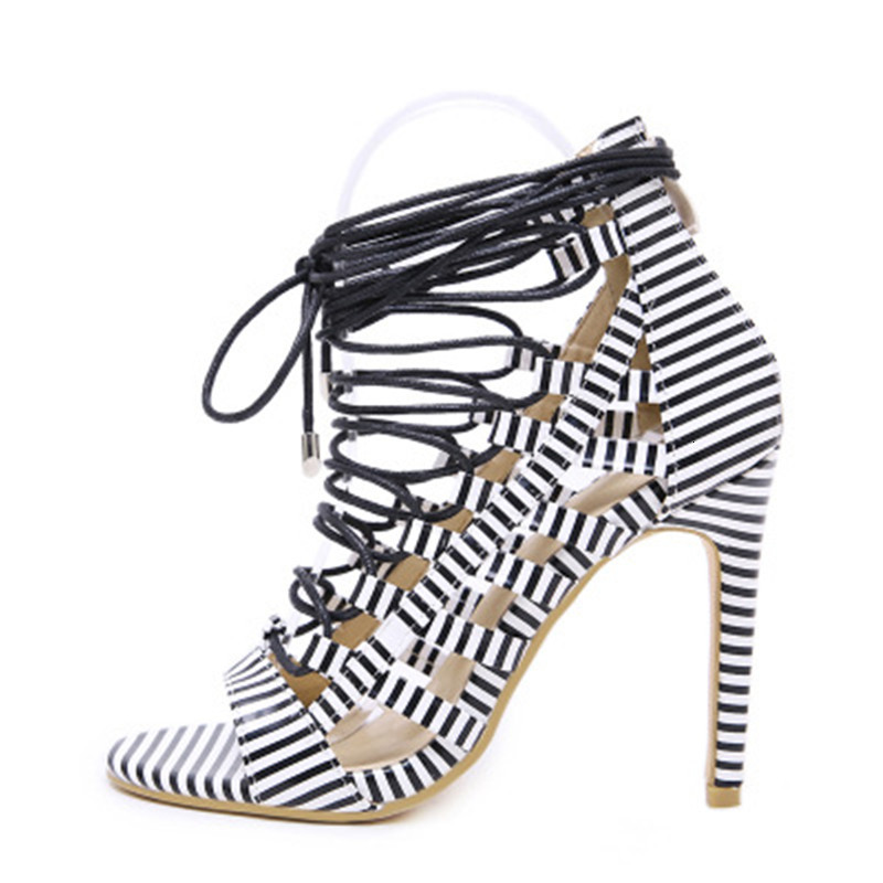 

2021 New Women's Summer Slippers Open-toed High-fashion Serpentine Pattern Braces Six Inches Thin Heels Party Shoes LOZ3, Black