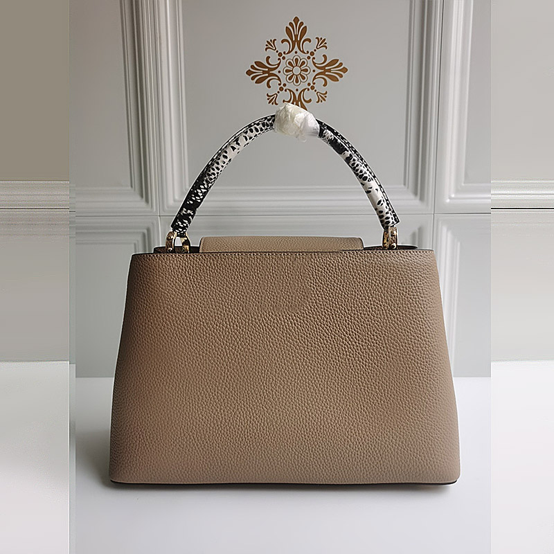 

Luxurys Designers Crossbody Bags, Box