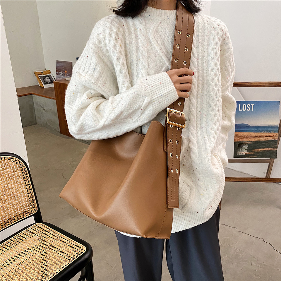 

New fashions plutonium leather composite solid casual ladies great bucket capacity for women simple bags of vintage, Khaki
