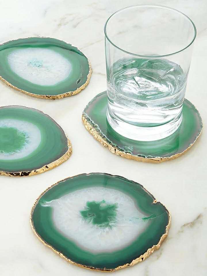 

1pcs 60-80MM natural agate Geode piece insulated coasters crystal board jade agate coasters with gold-plated lace mineral trim