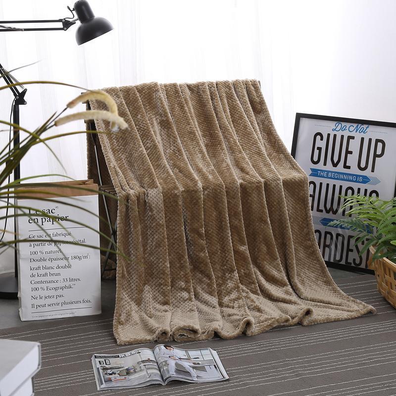 

High quality plush bedspread blanket 200x230cm High Density Super Soft Flannel Blanket to on for the sofa/Bed/Car1