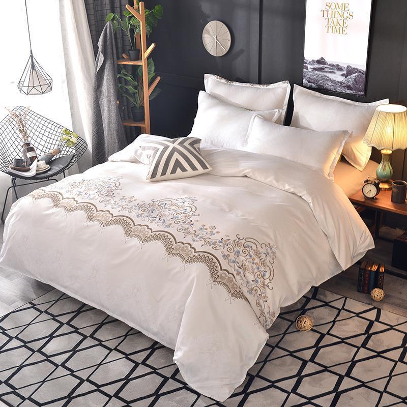 

Home Textiles Solid color bed linens luxury Bedding Sets Simple bedclothes family Duvet Cover set Quilt cover Queen king size, Red